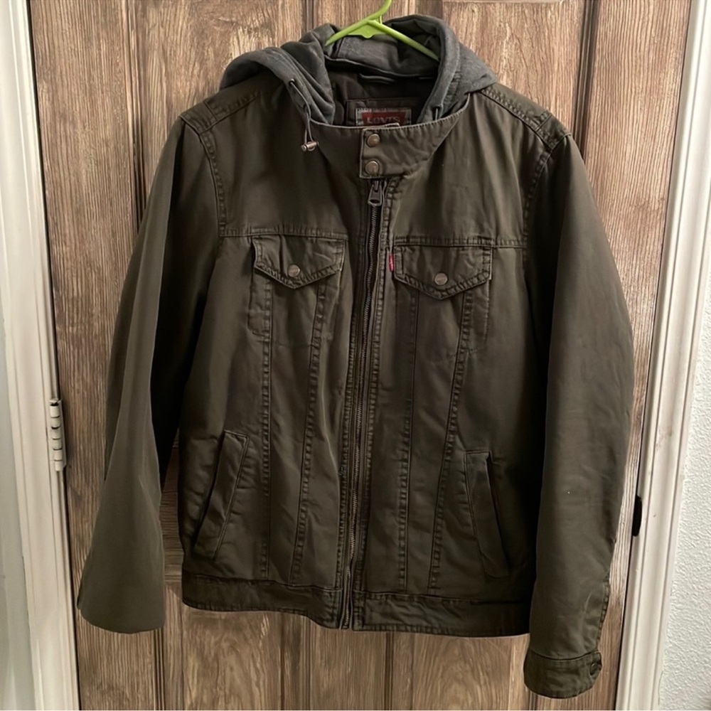 Levi's jacket with removable hood